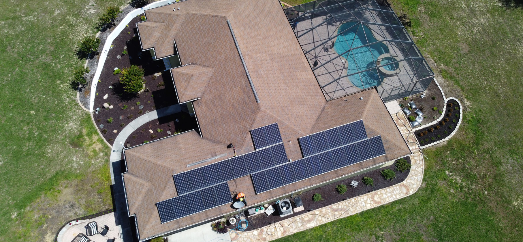 Beautiful home in Hillsborough County with rejuvenated roof