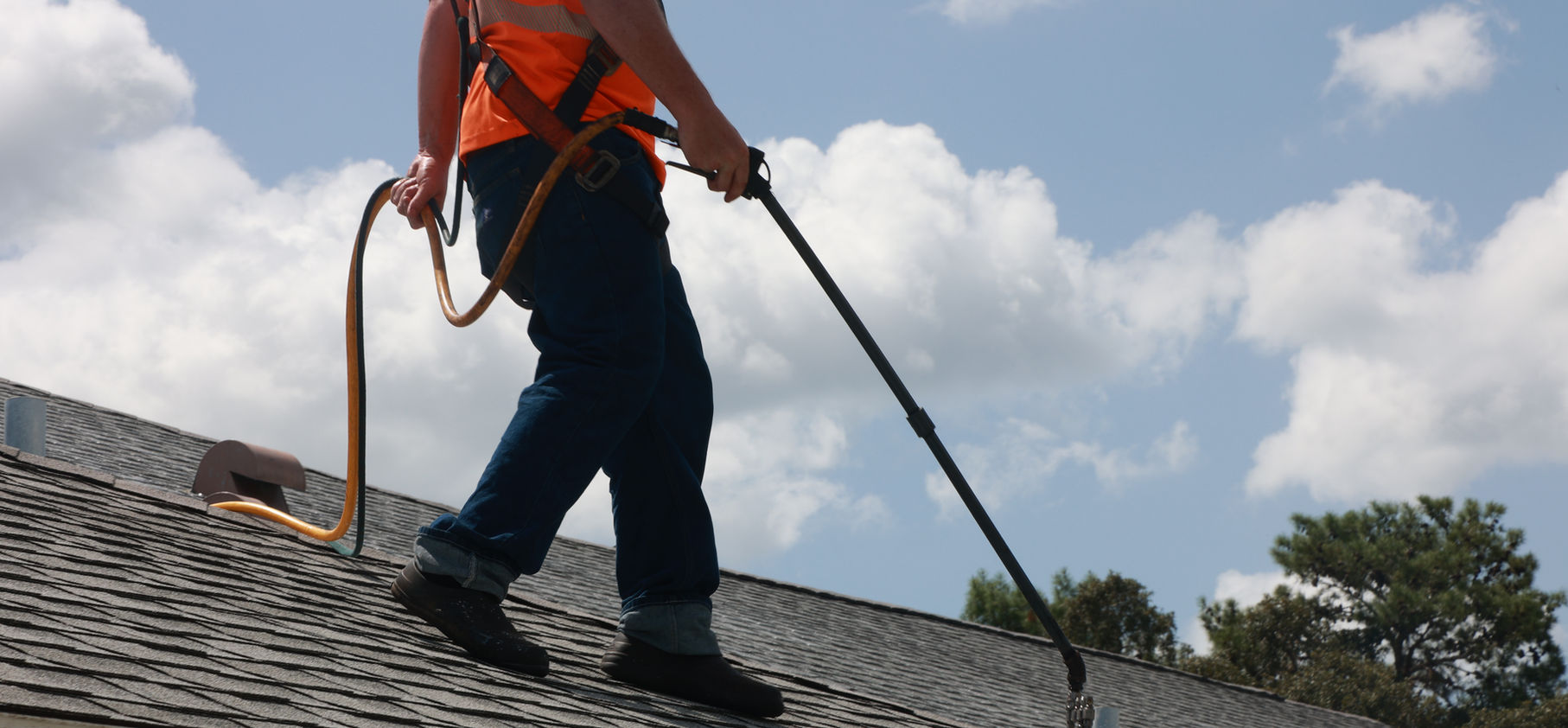 Free Roof Inspection + Photo Report